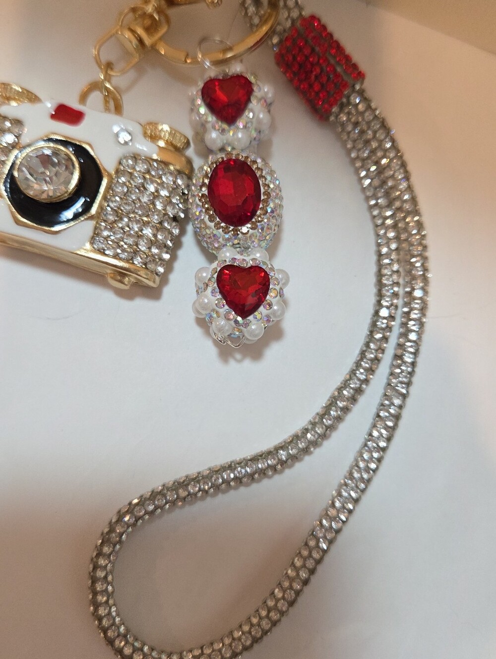 Vintage Style Rhinestone Camera Keyring ✨ Bag Charm with Glam Red Jewel Wristlet - Picture 12 of 15